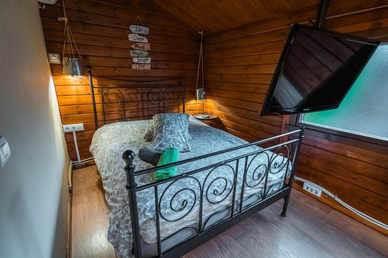 Fuente Del Lobo Glamping & Bungalows - Adults Only Pinos Genil Buitenkant foto