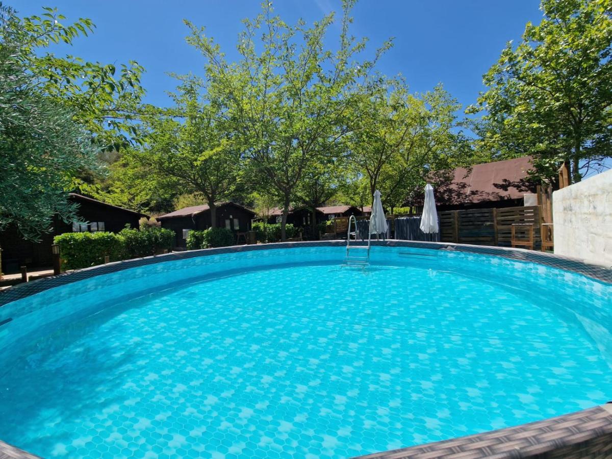Fuente Del Lobo Glamping & Bungalows - Adults Only Pinos Genil Buitenkant foto